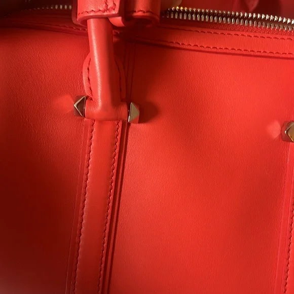 MCM Vibrant salmon purse/satchel - Picture 5 of 7